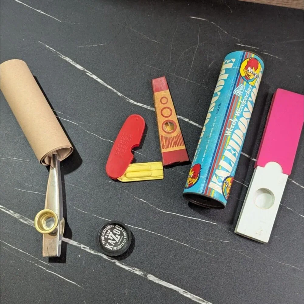 Vintage Kazoo Kaleidoscope   Whistles‎ Toy Lot  Assorted Fun Instruments